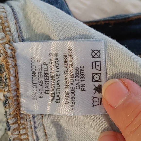 💚Nwt Cropped Denim Women's Jeans - Picture 8 of 10